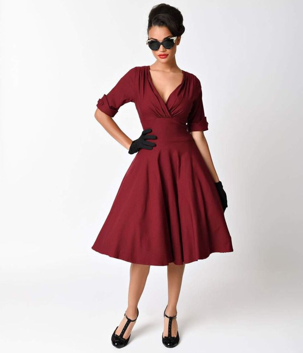 Unique Vintage Burgundy Delores Swing Dress with Sleeves M 6/8